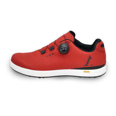 toa-primitive-red-golf-shoes-frontal-view-wetlock-waterproof-technology